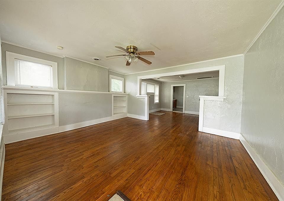 1st image of 908 NW 25th St