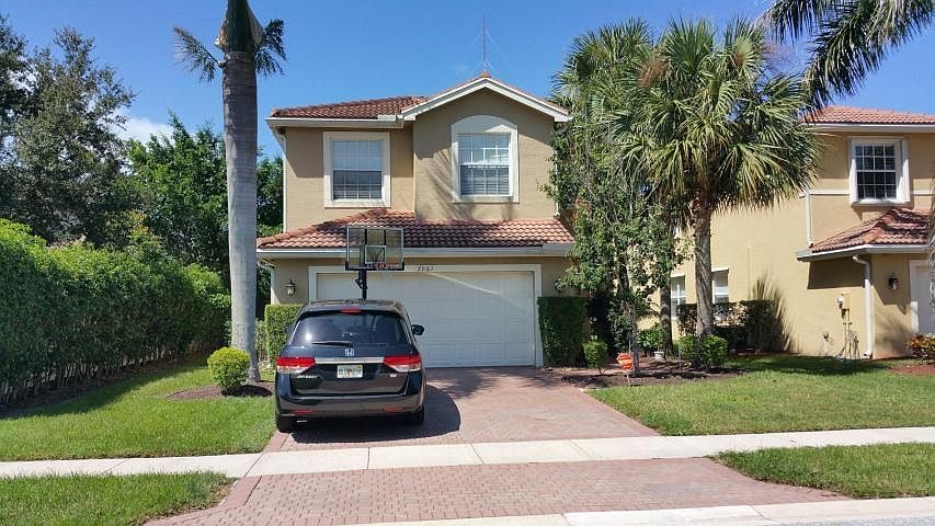 1st image of 7961 Picklewood Park Dr