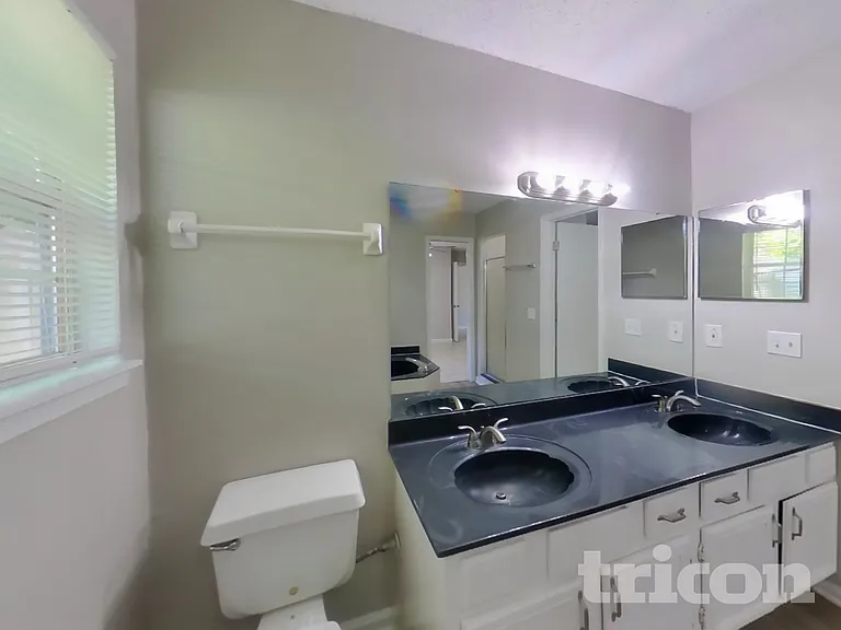 417 Filmore Dr — Photo 9