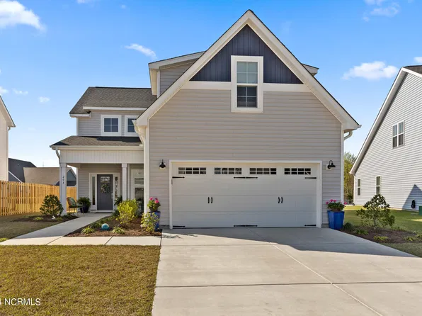 204 W Yellow Lois Drive, Hampstead, NC 28443