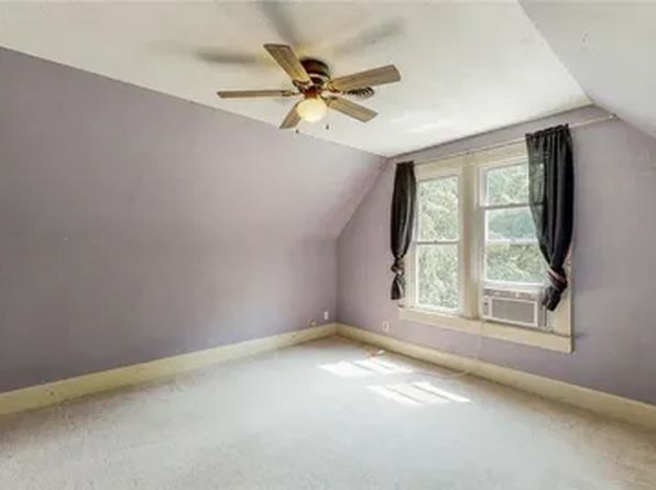 335 2nd Ave SE