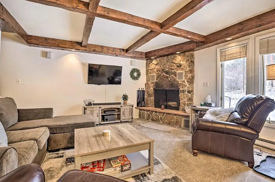 90 Hideaway Dr — Photo 3
