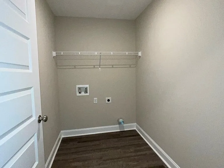 330 Tallulah Bnd — Photo 21