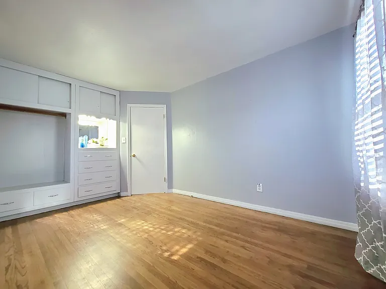 3512 N Holman Ct — Photo 27
