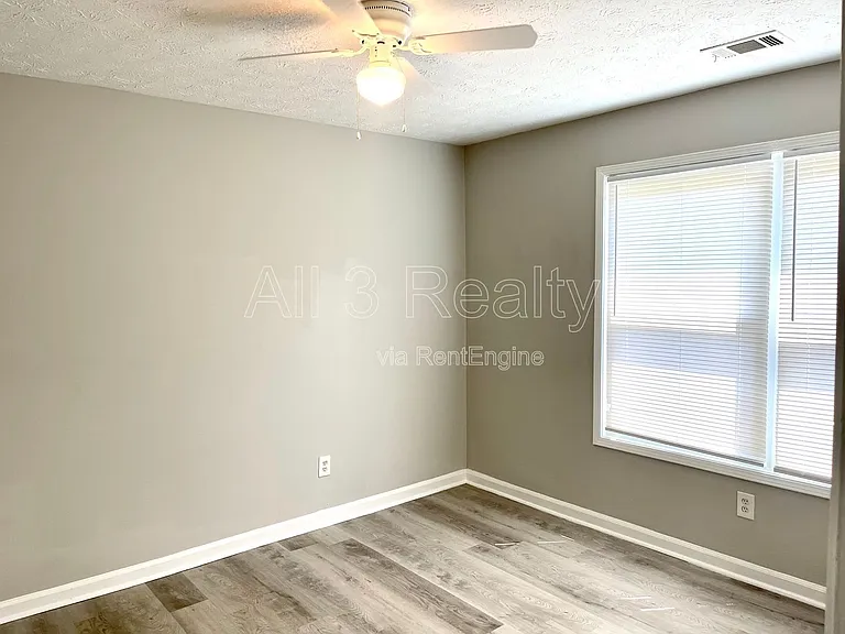 133 Appleton Blvd #B — Photo 11