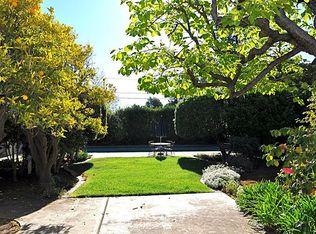 385 Solana Dr, Los Altos, CA 94022