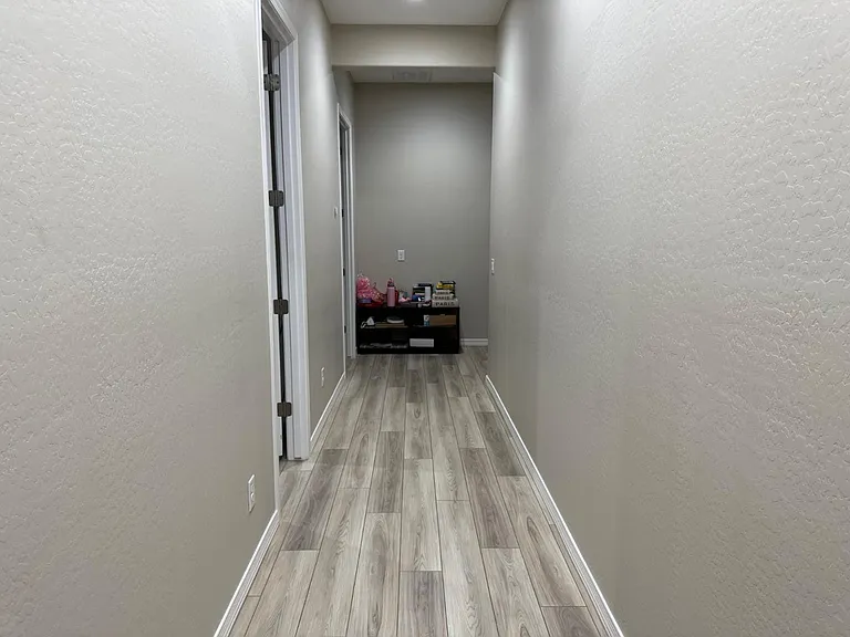5525 W Banff Ln — Photo 32