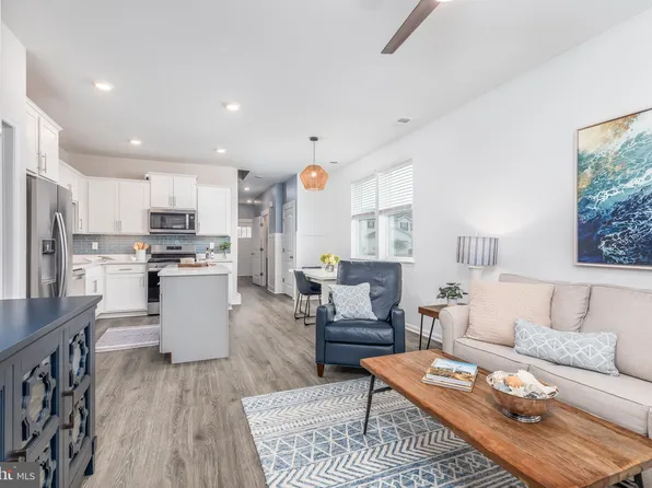 36084 Nantasket Ave, Ocean View, DE 19970