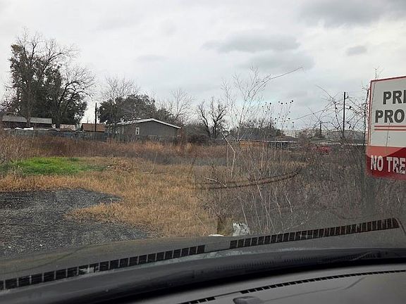 3rd image of 21807 McCamey Dr