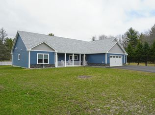 12 Goodrich Ln, Winslow, ME 04901