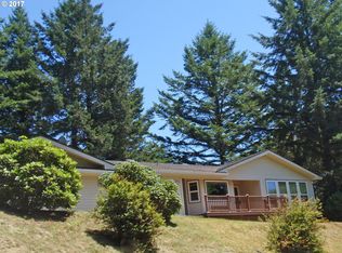 17337 La Bonte Ln, Brookings, OR 97415