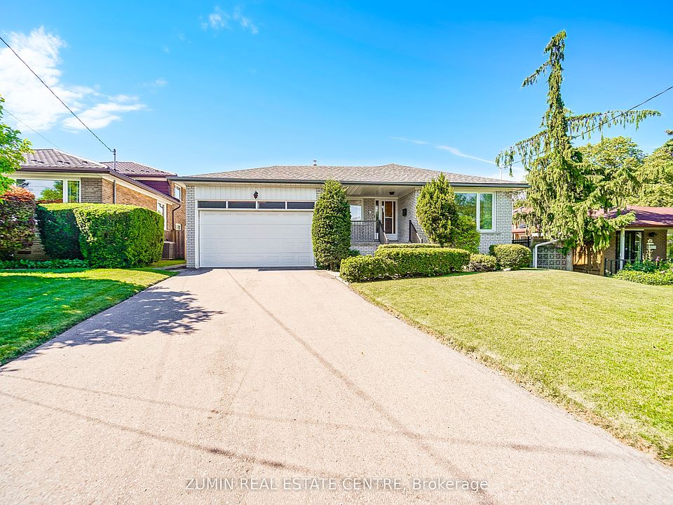 1st image of 9 Oldborough Cir