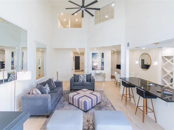 727 Bunker Hill Rd APT 43, Houston, TX 77024