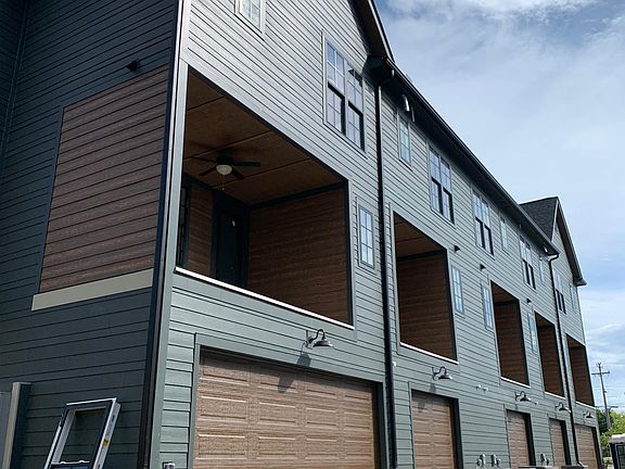 3rd image of 312 Echols St