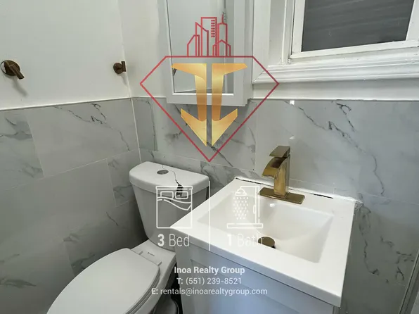 207 Arlington Avenue image 13 of 14