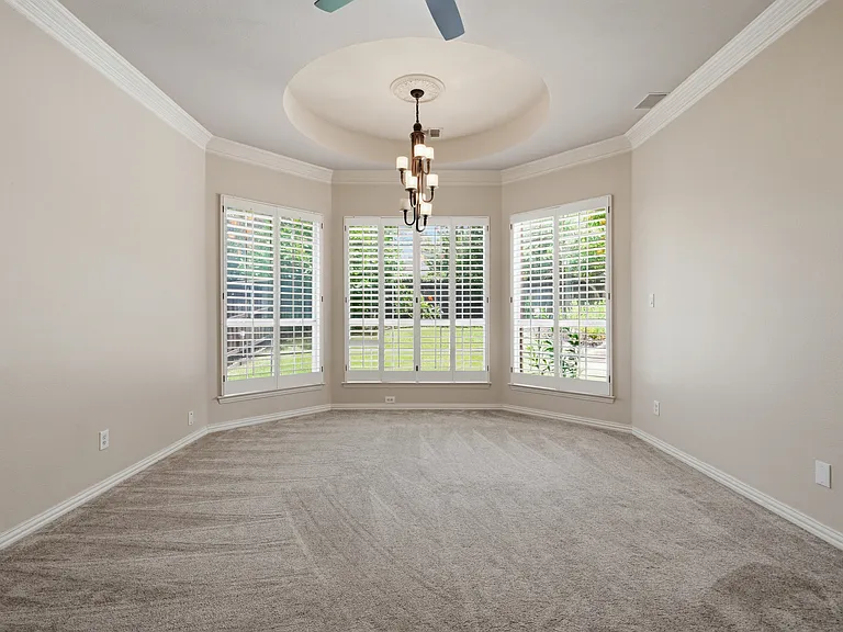 2221 Danielle Dr — Photo 19