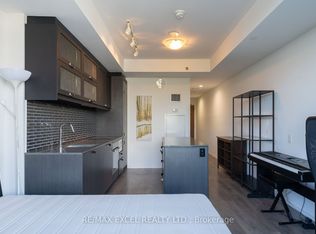 783 Bathurst St #506, Toronto, ON M5S0A8