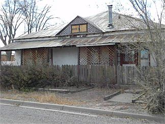 4th image of 306 S Oak St