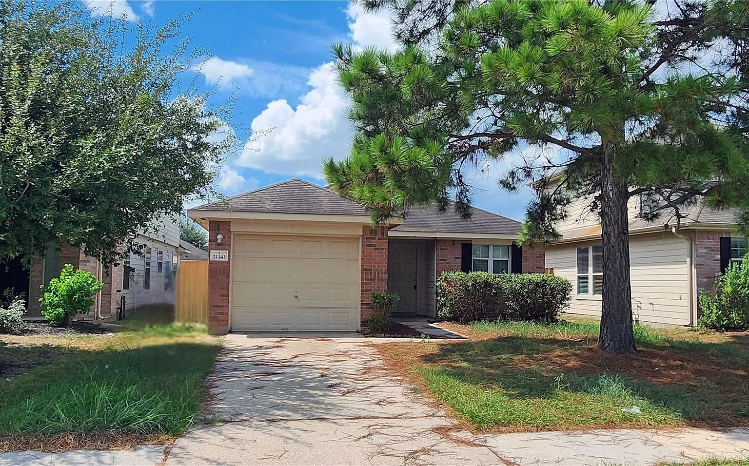 3 bed, 2.0 bath, 1178 sqft, $1,550 — Photo 1