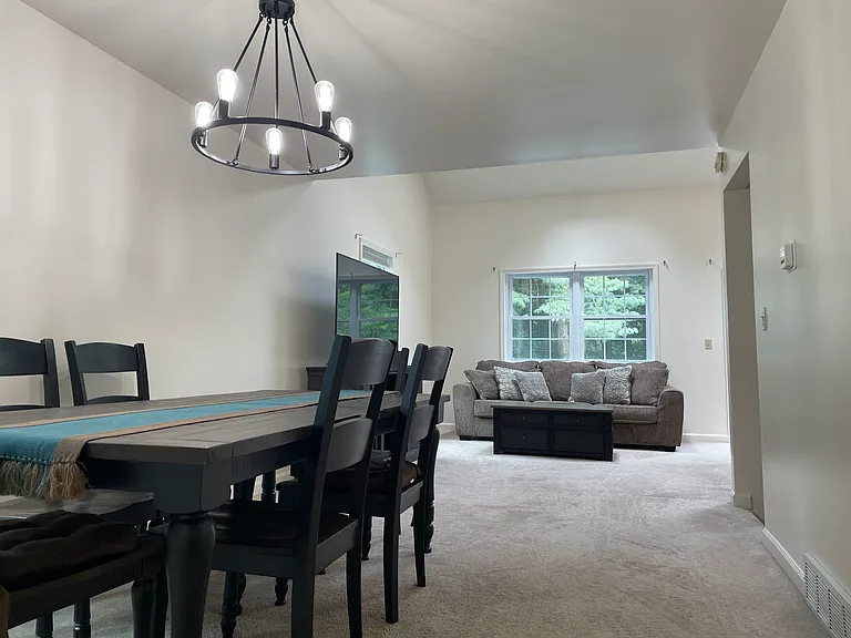 7318 Vic Ct — Photo 7