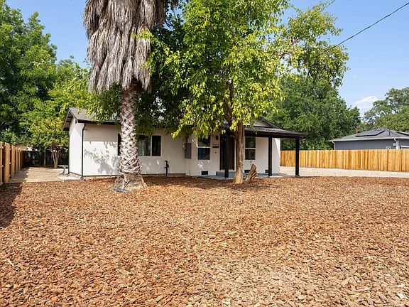 3rd image of 5523 Cottonwood Ave