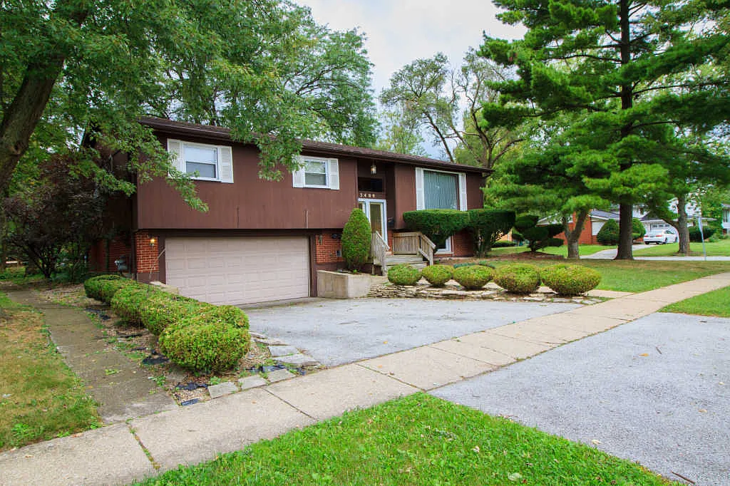 3409 Hazel Ln photo 1