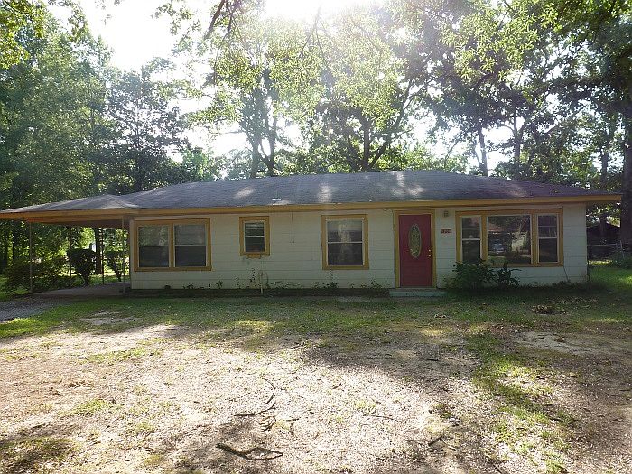 1st image of 1208 Cullen Dr