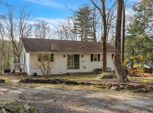 10 Blodgett Rd, Holland, MA 01521