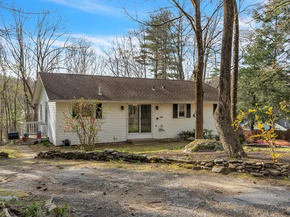 10 Blodgett Rd, Holland, MA 01521