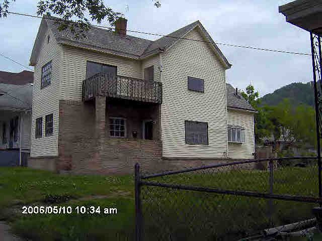 1st image of 1306 Linden Ave