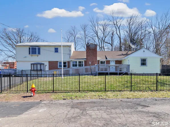 44 Woodlawn Terrace, Meriden, CT 06450