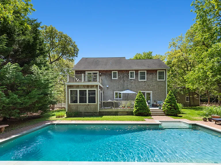 3 Hollow Tree Ln — Photo 32