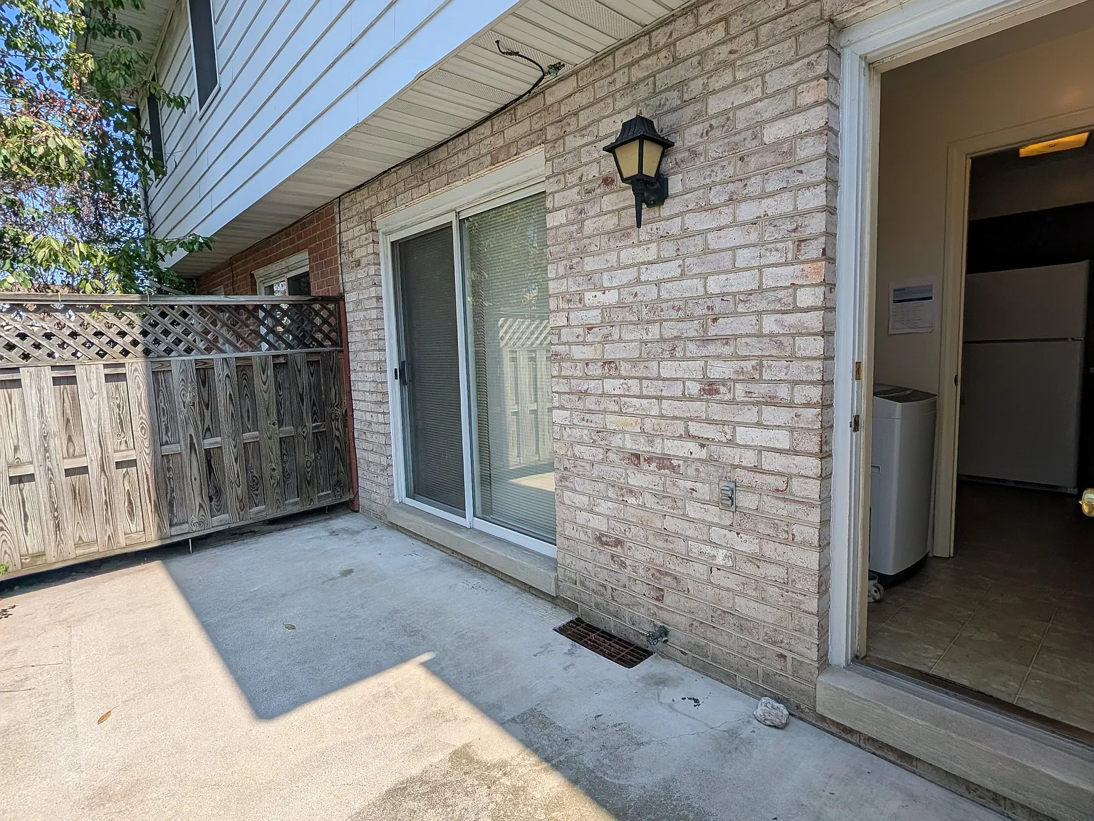 3 bed, 1193 sqft, $1,500 — Photo 2