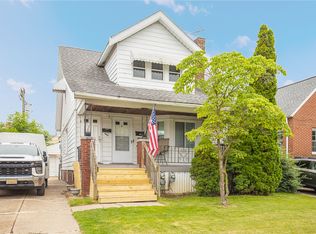 4011 Dawnshire Dr Parma, Oh. 44134, Cleveland, OH 44134