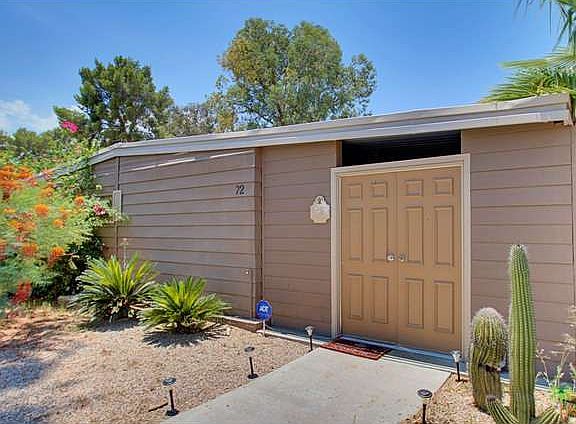 2nd image of 72 N Paseo Laredo