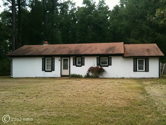 15455 Matthews Manor Rd photo 1