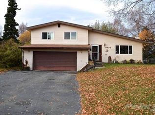 9370 Bothwell Cir, Anchorage, AK 99502
