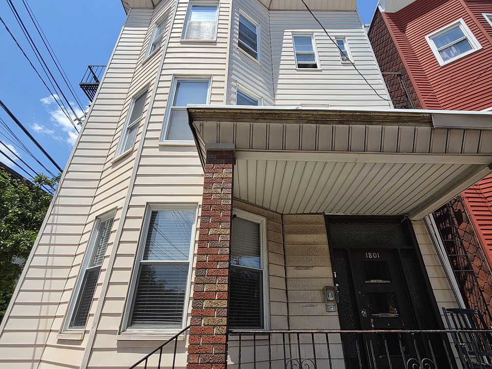1st image of 1801 Summit Ave #3F