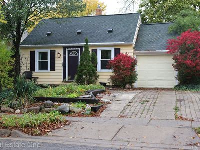 145 Milford St, East Lansing, MI, 48823
