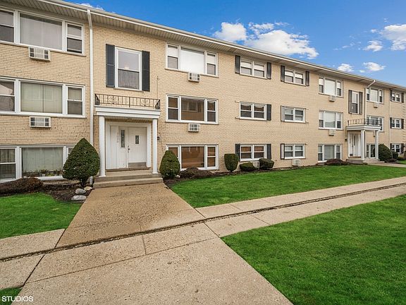 2nd image of 5102 Leonard Dr APT 3B