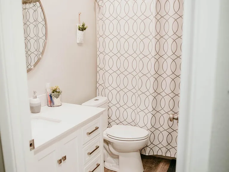 19 Del Tara Dr — Photo 32