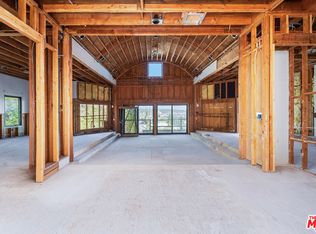 3622 Lowry Rd, Los Angeles, CA 90027