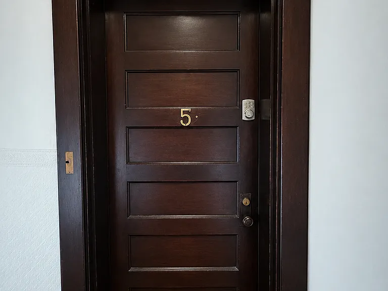265 W McMillan — Photo 20