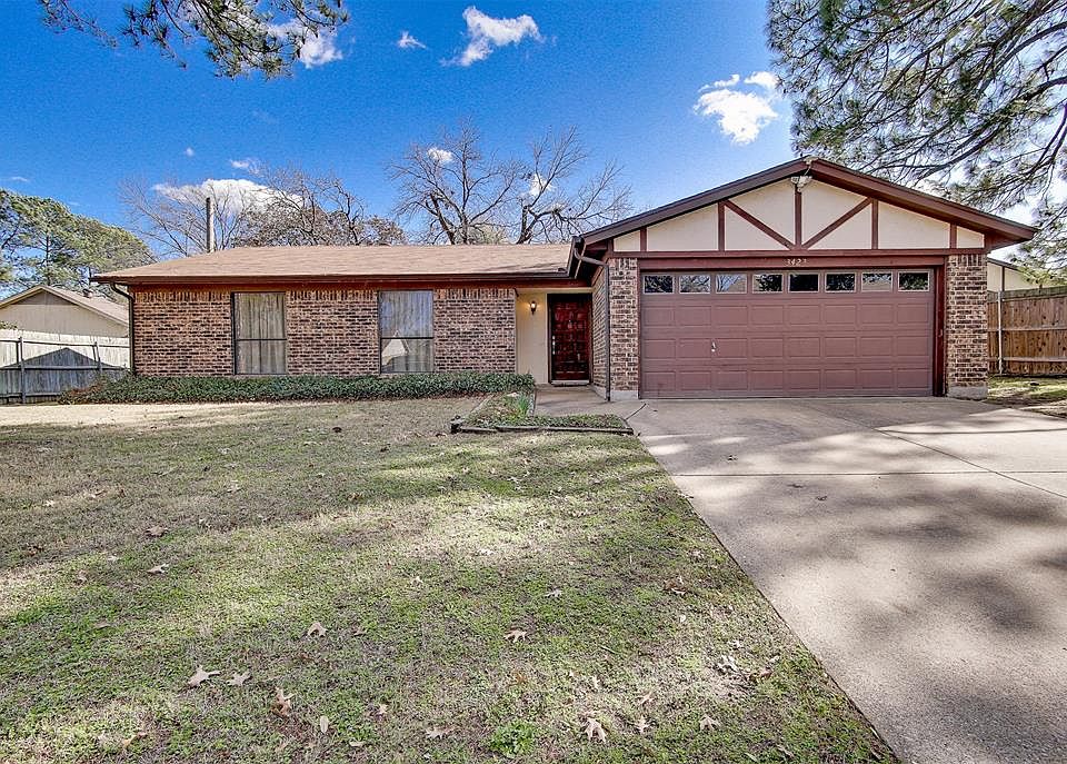 1st image of 3423 Dovecreek Dr