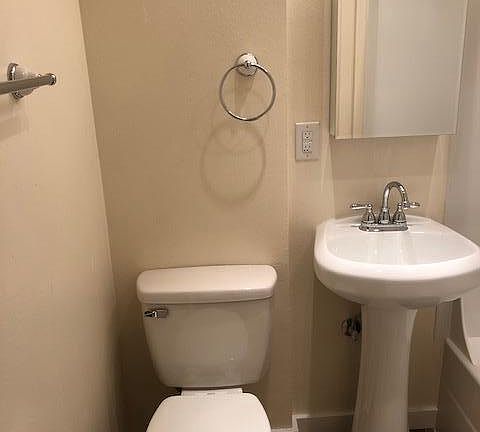 4th image of 610 2nd Ave W APT 303