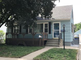 1406 4th St, Brookings, SD 57006