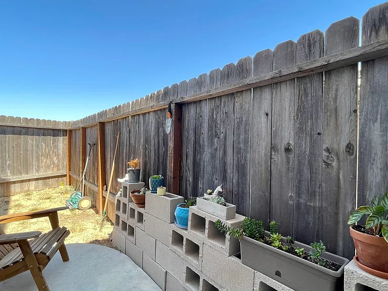 185 Brisco Rd #F — Photo 5