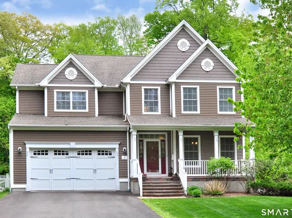 1 Ridgeview Drive, Farmington, CT 06032