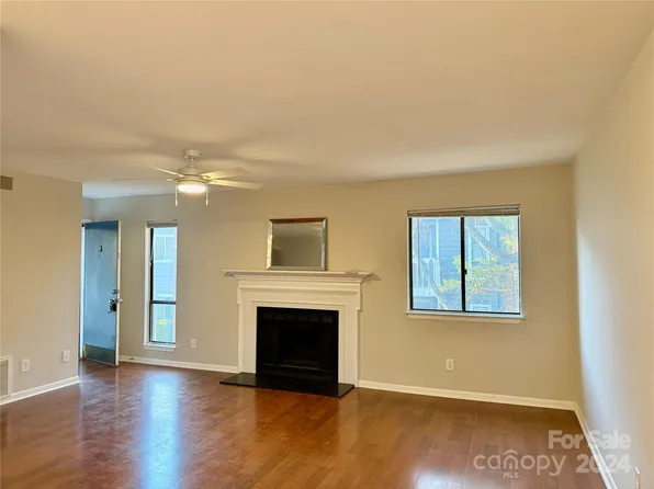 6123 Heathstone Ln #G, Charlotte, NC 28210