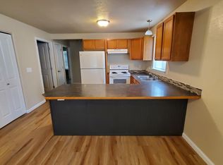 34 Willow Ave APT D, Helena, MT 59602